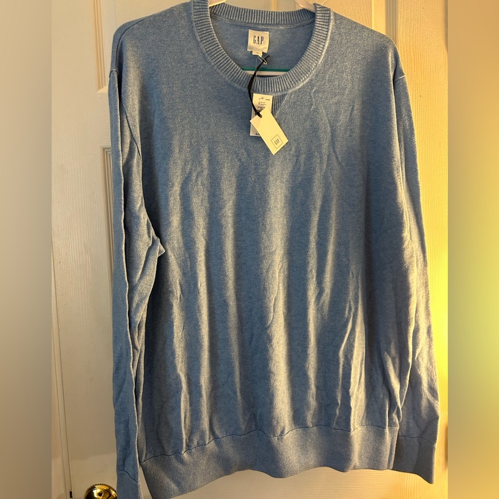 Gap Men’s Crew Neck Sweater